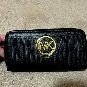 MK double zipper wallet